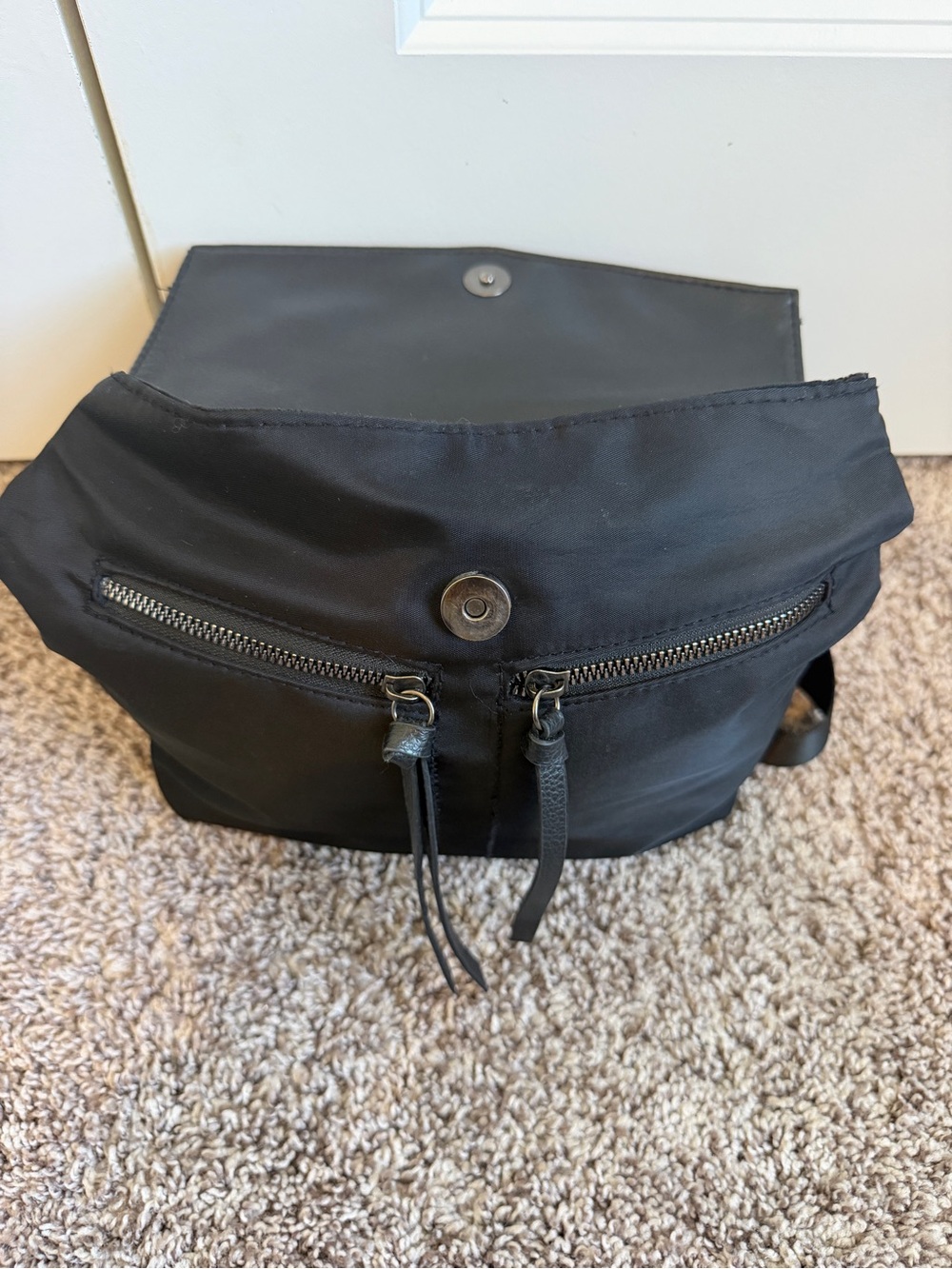 Botiker New York Trigger Mini Backpack - Picture 6 of 15